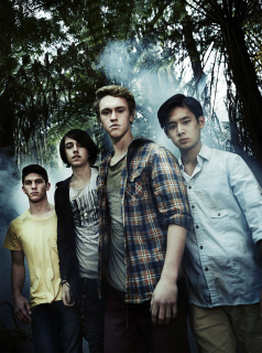 voir serie Nowhere Boys : entre deux mondes en streaming